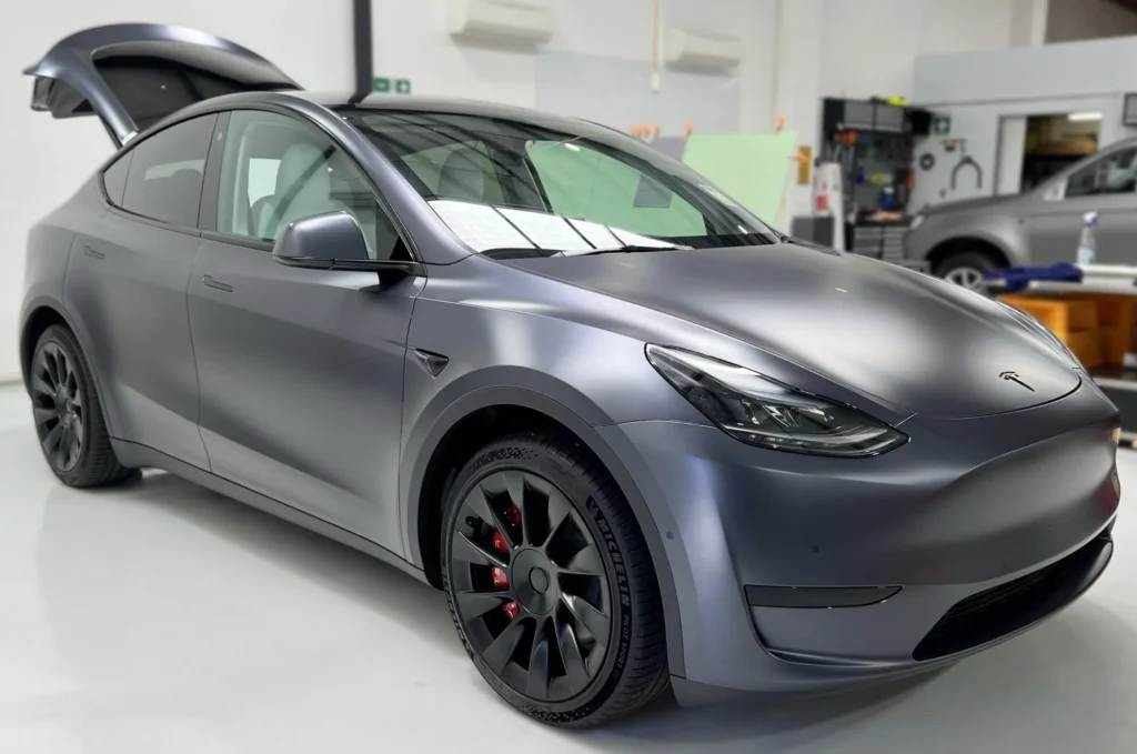 Is A Ceramic Coating Worth It For A Tesla In The Illinois Climate? Naperville, Il &Amp; Countryside, Il | Clear Paint Protection Film Tesla Modely 12 Scaled 1Clear Paint Protection Film Tesla Modely 12 Scaled 2